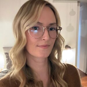 Meet your Posher, Ingrid